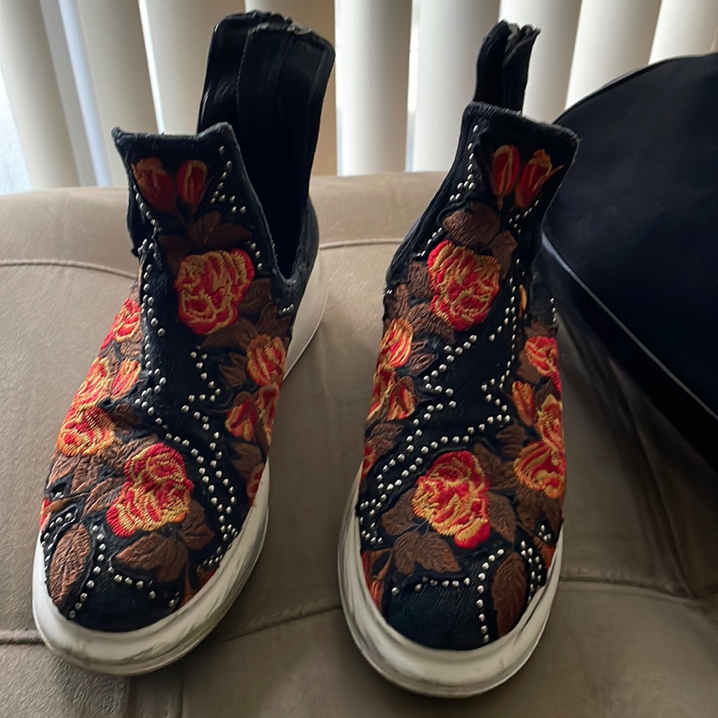 Rare Rare Rare Jeffrey Campbell Sneakers